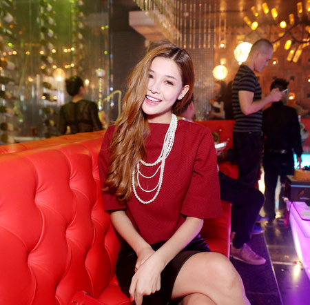 Tường Vy, Kỳ Hân xinh đẹp hút ánh nhìn - 3