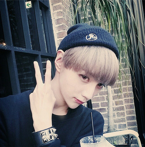 Thích thú với chàng trai Nhật xinh hơn con gái - 2