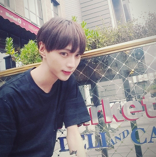 Thích thú với chàng trai Nhật xinh hơn con gái - 6