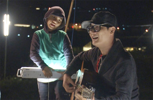 4 ông bố Việt dựng "bếp dã chiến" nấu cơm cho con - 11