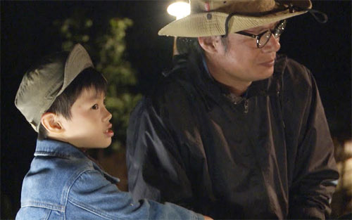 4 ông bố Việt dựng "bếp dã chiến" nấu cơm cho con - 10