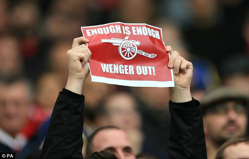 Arsenal vượt khó ở West Brom, Wenger tự tin giữ ghế - 1