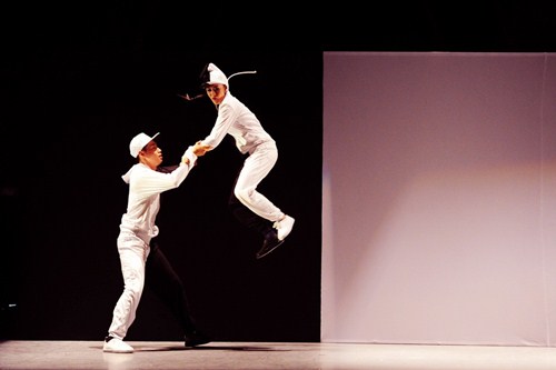 Tình yêu của cặp vũ công thăng hoa trên sân khấu nhảy múa - 12