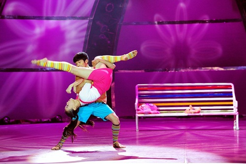 Tình yêu của cặp vũ công thăng hoa trên sân khấu nhảy múa - 4