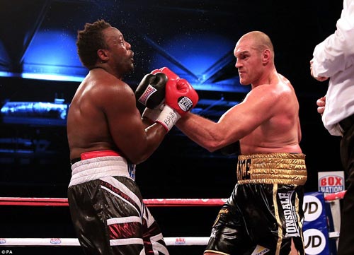 Hạ K.O Chisora, Fury thách đấu “Tiến sỹ búa thép” - 2