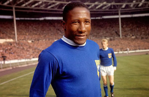 10 hậu vệ xuất sắc nhất lịch sử bóng đá thế giới - 7