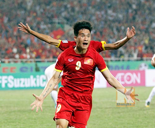 ĐT Việt Nam đấu Malaysia: Công Vinh đang rất sung sức - 1