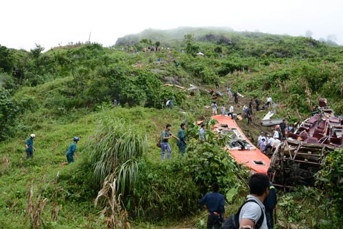 TNGT thảm khốc ở Lào Cai: Hãng xe được hoạt động trở lại - 1