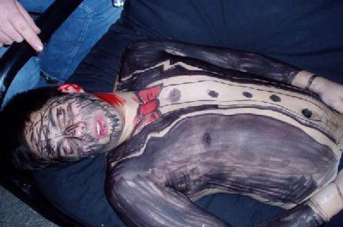 Đi ngủ thôi mà cũng không được yên - 2