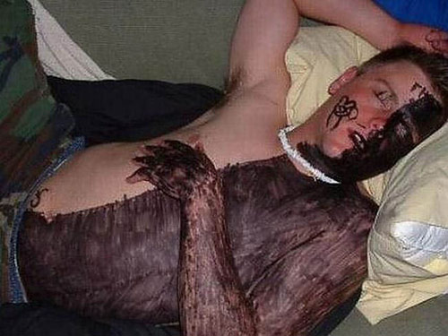 Đi ngủ thôi mà cũng không được yên - 3