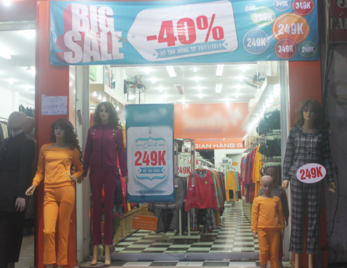 1001 chiêu "rút hầu bao" khách của cửa hàng quần áo - 5