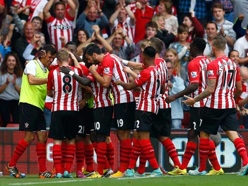 Arsenal - Southampton: Áp sát Top 4 - 2