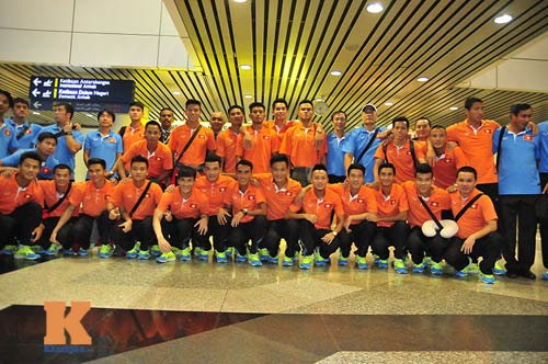 Đến Malaysia, HLV Miura muốn chơi tấn công trước chủ nhà - 6