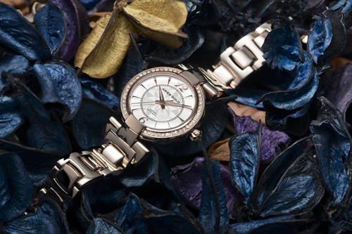 Mua đồng hồ chính hãng ở đâu? - 2