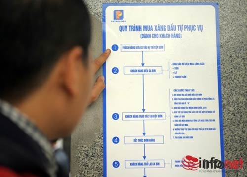 Bán xăng tự bơm kiểu Tây, sếp Petrolimex nói gì? - 2