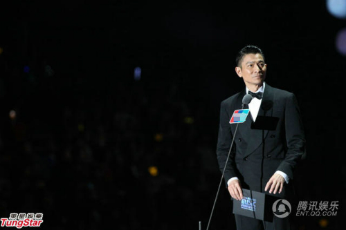 EXO bị fan Trung Quốc chỉ trích "vô lễ" với Lưu Đức Hoa - 1
