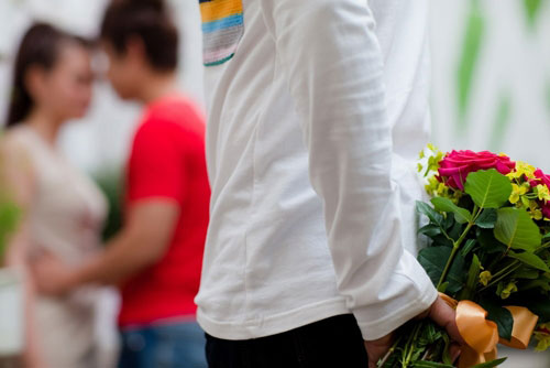 Lặng im nhìn em ra đi trong nước mắt - 1