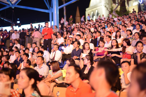 Nguyễn Cao Kỳ Duyên đăng quang Hoa hậu VN 2014 - 5