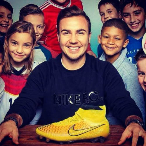 Tin HOT tối 7/12: Man City đón tin dữ với Aguero - 2