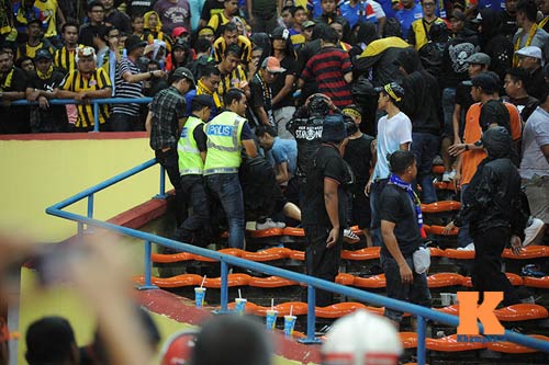 VFF: Kẻ hành hung CĐV Việt Nam phải bị trừng trị - 11