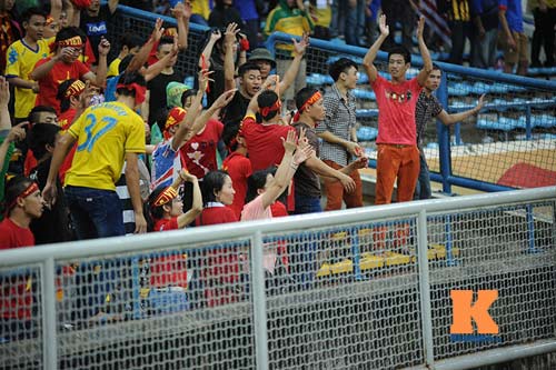 VFF: Kẻ hành hung CĐV Việt Nam phải bị trừng trị - 7