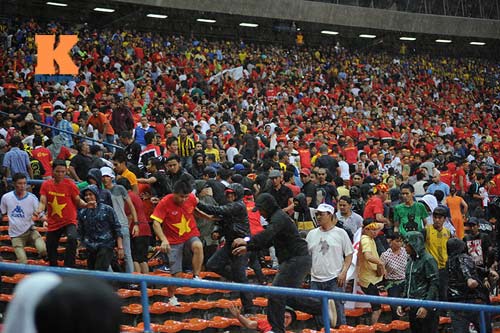 VFF: Kẻ hành hung CĐV Việt Nam phải bị trừng trị - 5