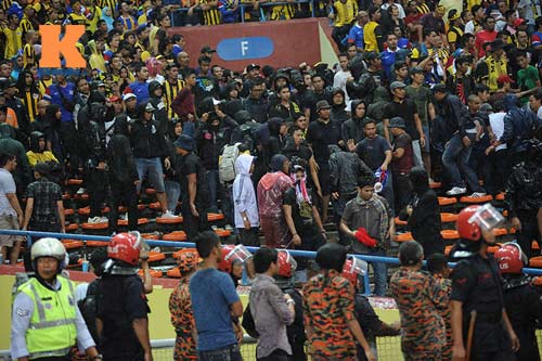 VFF: Kẻ hành hung CĐV Việt Nam phải bị trừng trị - 7