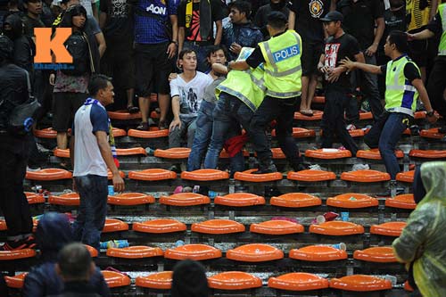 VFF: Kẻ hành hung CĐV Việt Nam phải bị trừng trị - 9