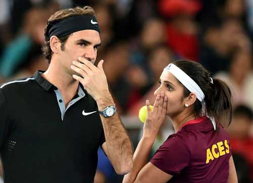 Federer rực sáng ở giải tennis Ngoại hạng - 1
