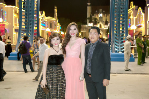 Doanh nhân Phan Thị Mai nổi bật bên dàn Hoa hậu, Á hậu - 2