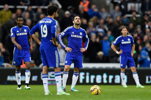 Chelsea: Thất bại không làm rối trí Mourinho - 1