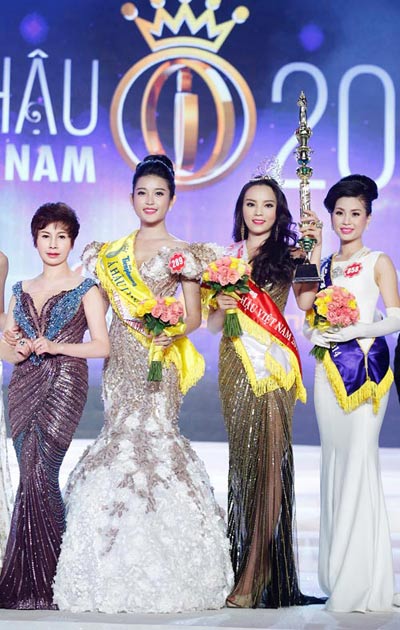 Đóng góp thầm lặng cho thành công cuộc thi HH Việt Nam 2014 - 4