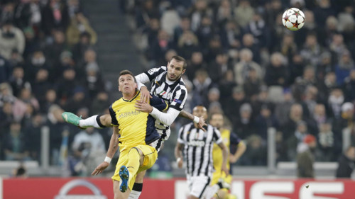 Juventus - Atletico: May mắn đồng hành - 1
