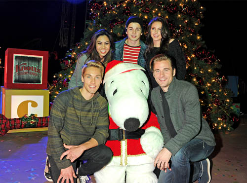 Sao Hollywood tất bật trang trí nhà cửa dịp Giáng sinh - 9