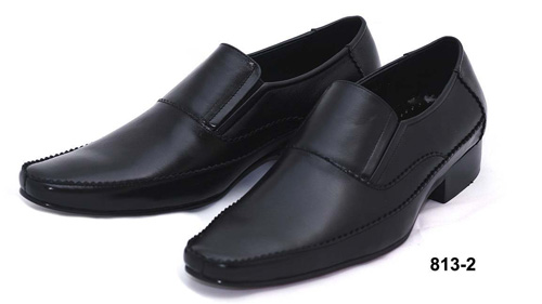 Giầy Nguyễn Mạc giảm giá tới 20% dịp cuối năm - 3