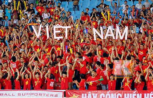 CĐV lên kế hoạch "hoành tráng" cổ vũ ĐT Việt Nam - 1
