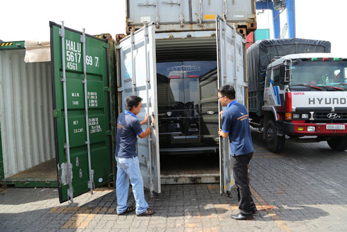 Hãng DCar xuất khẩu lô xe DCar President đầu tiên qua Philippines - 3