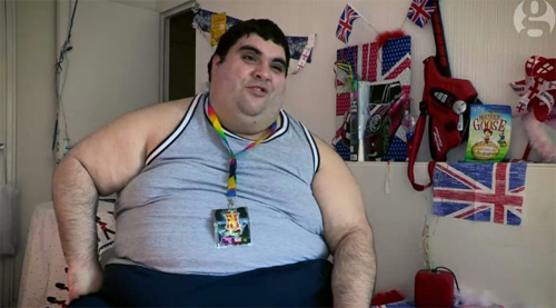 Chàng béo 200 kg khuấy đảo cuộc thi sắc đẹp đồng tính - 1