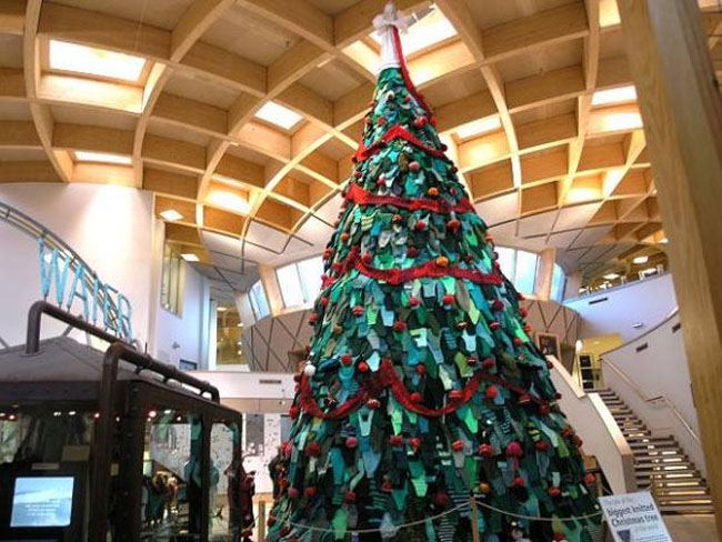 Cây thông Noel 'đan dệt' lớn nhất thế giới
