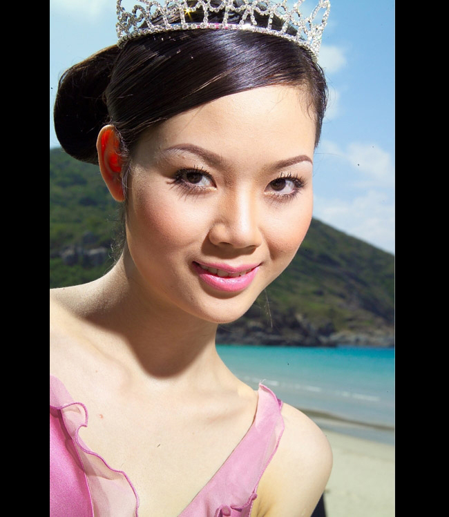 Hoa hậu Việt Nam 2002 Mai Phương cũng gặp phải những ồn ào sau khi đăng quang, nhan sắc của cô thời điểm đó cũng không được đánh giá cao
