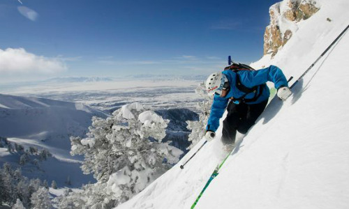 Điểm trượt tuyết "đáng sợ" nhất thế giới - 1