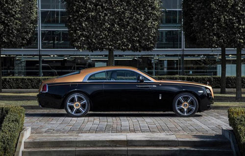 Rolls-Royce Wraith phiên bản nhà thờ Hồi giáo ra mắt - 1