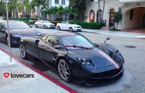 Đại gia sắm hai siêu xe Lamborghini Veneno trong 1 năm - 4