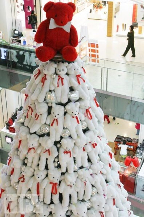 Những cây thông Giáng sinh độc, lạ số 1 Thế giới - 1