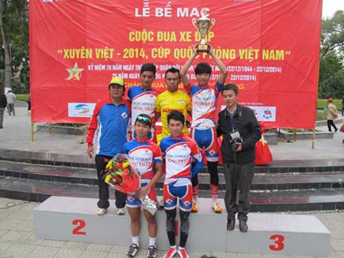 Kết thúc Cuộc đua xe đạp “Xuyên Việt: Dược Domesco Đồng Tháp 1 thắng lớn - 1