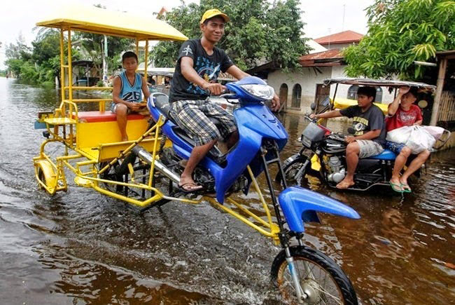 Xe&nbsp; cao thế này không phải lo ngập nước
