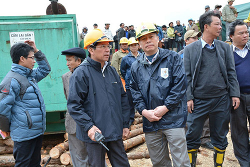 Vụ sập hầm: Chuẩn bị bơm nước từ trong hầm ra ngoài - 5