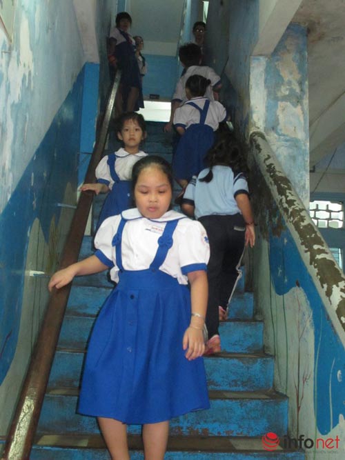 TP.HCM: Ngôi trường bé như “hộp diêm” giữa lòng thành phố - 3