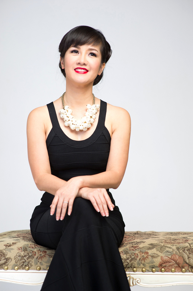 Hai năm sau, Hồng Nhung và ông xã đón cặp bé&nbsp;song sinh bụ bẫm.



