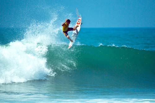 “Tân vương” trẻ đi vào lịch sử làng lướt sóng - 7